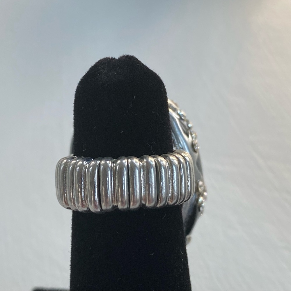 Black & Rhinestone Stretch Ring - Picture 8 of 9